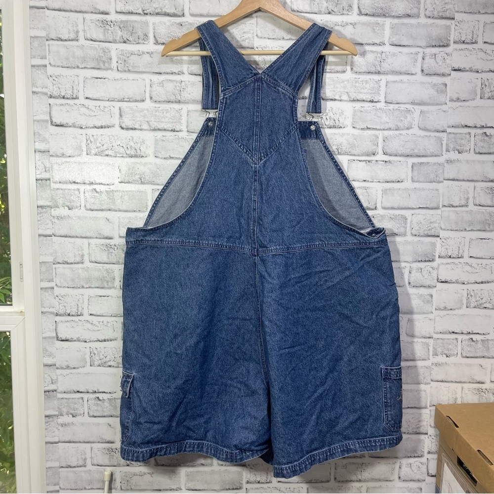 Vintage Looney Tunes Tweety Denim Cargo Bib Overall Shorts Plus Size 26W/28W - Picture 10 of 13